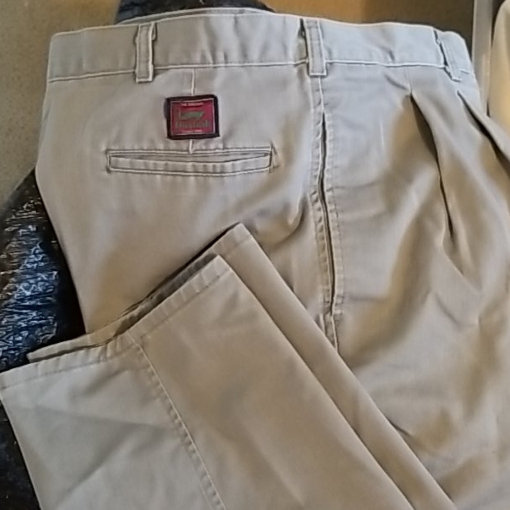 <DUXBAK> Men's Pleated Front Chino Khaki Pants